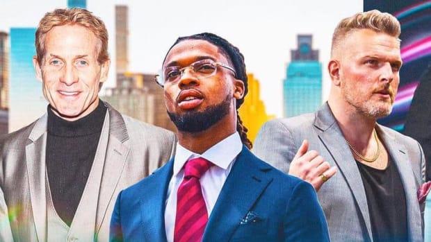 Bills-news-Pat-McAfee-destroys-Skip-Bayless-at-ESPYS-for-controversial-Damar-Hamlin-tweet